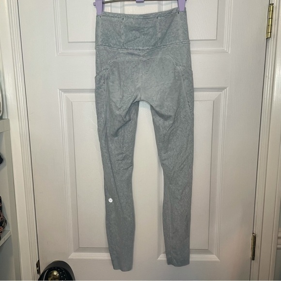 LULULEMON NWOT Fast and Free EUC High-Rise Tight 25" City Grit White Blue Fog 4 - Picture 5 of 8